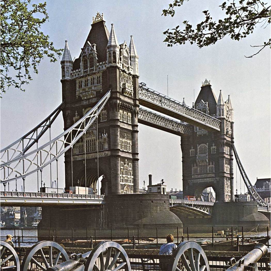 london, tower bridge, canon, linen backed, travel poster, tourist poster, headshop, excellent condition.