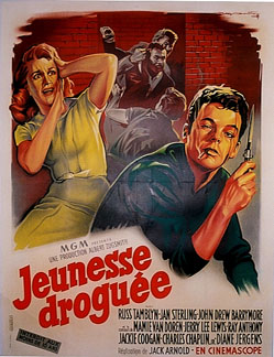 teenager holding a switchblade, men in background, woman screaming, French poster, original poster, linen backed. Fine condition.